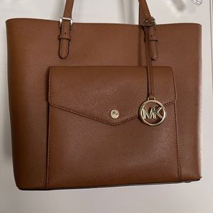MICHAEL KORS Jet Set Medium Leather Pocket Tote